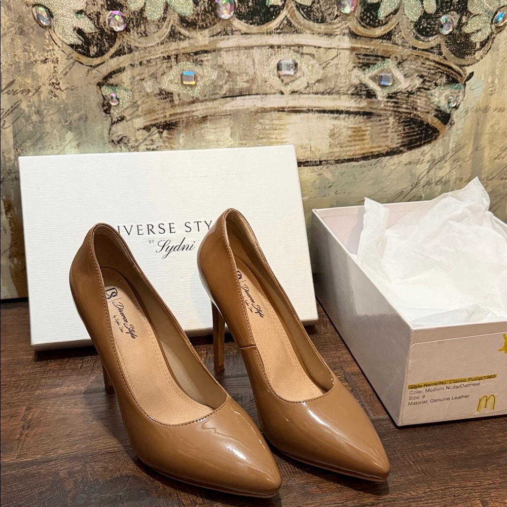 Diverse Style Women's Heels Oatmeal